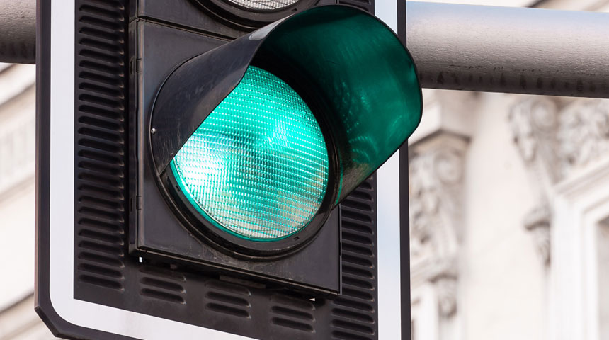 green traffic light